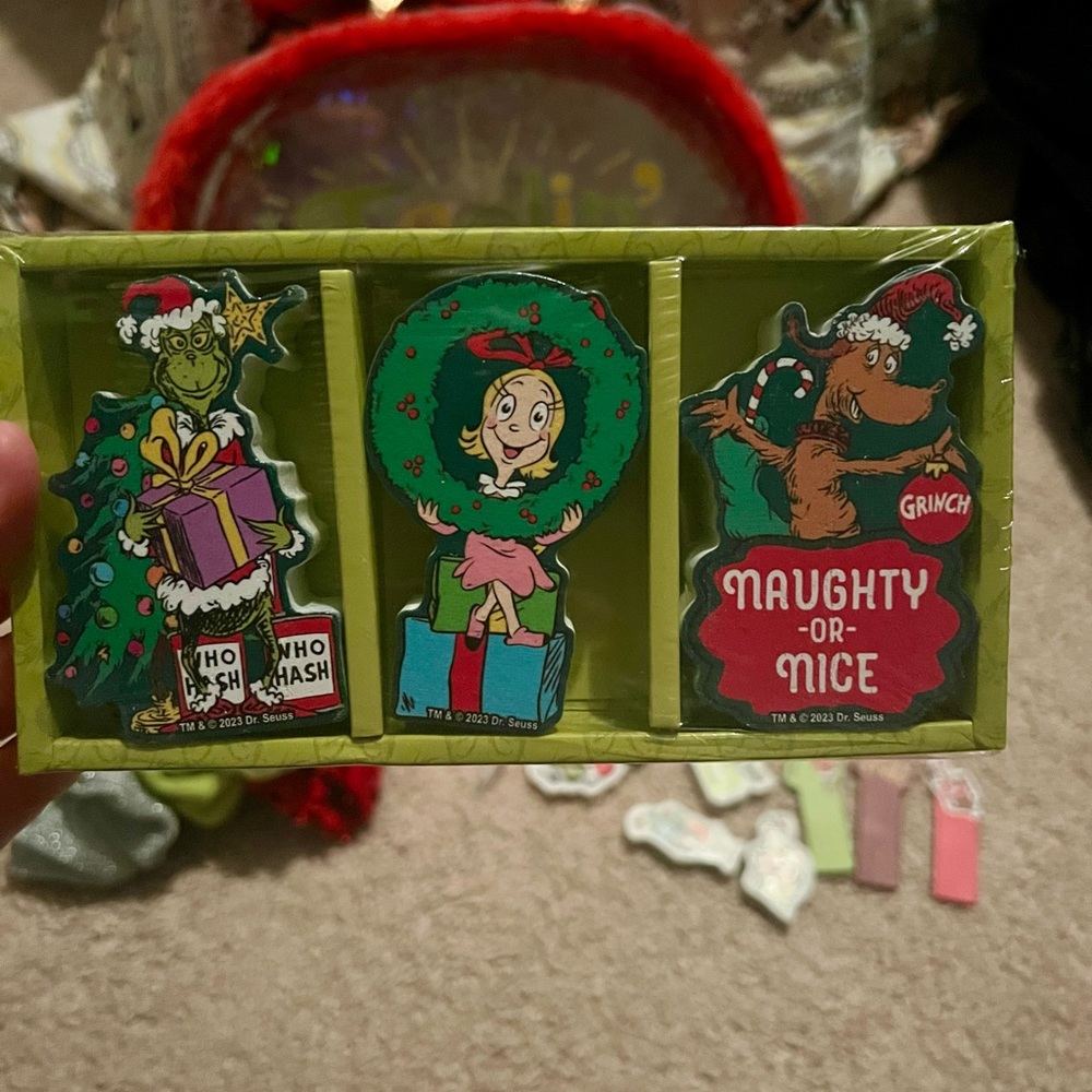 Grinch Bundle - Picture 8 of 8